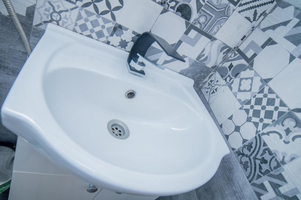 Apartament Luxor Apartment Turda Bagian luar foto